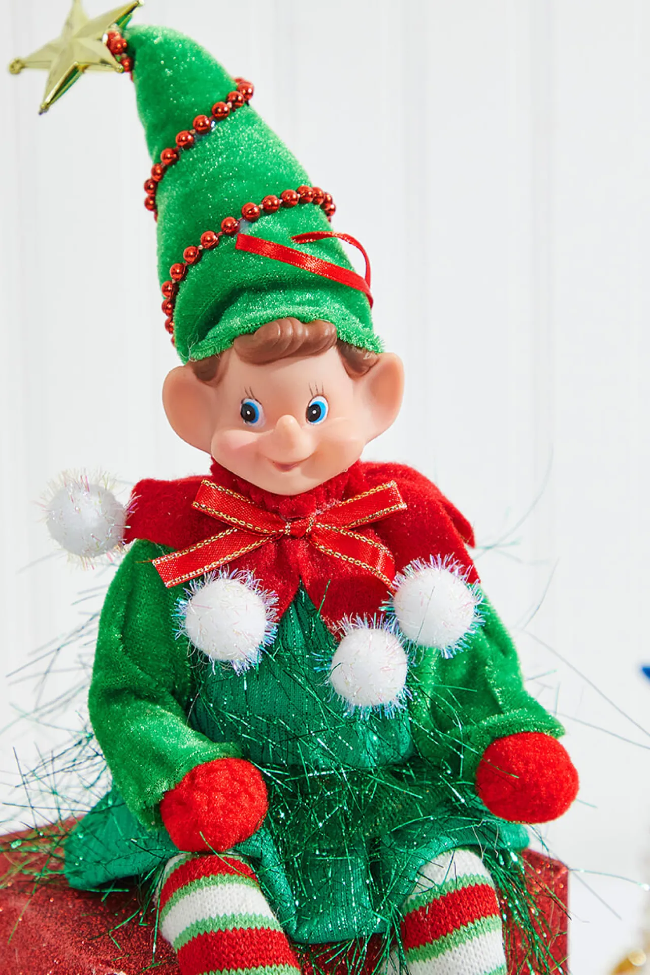 Discount Decorator's Warehouse 11" Bendable Elf With PomPom Ornament
