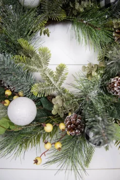 New Decorator's Warehouse 20” Christmas Pine Wreath With Ornaments , Cones & Berries