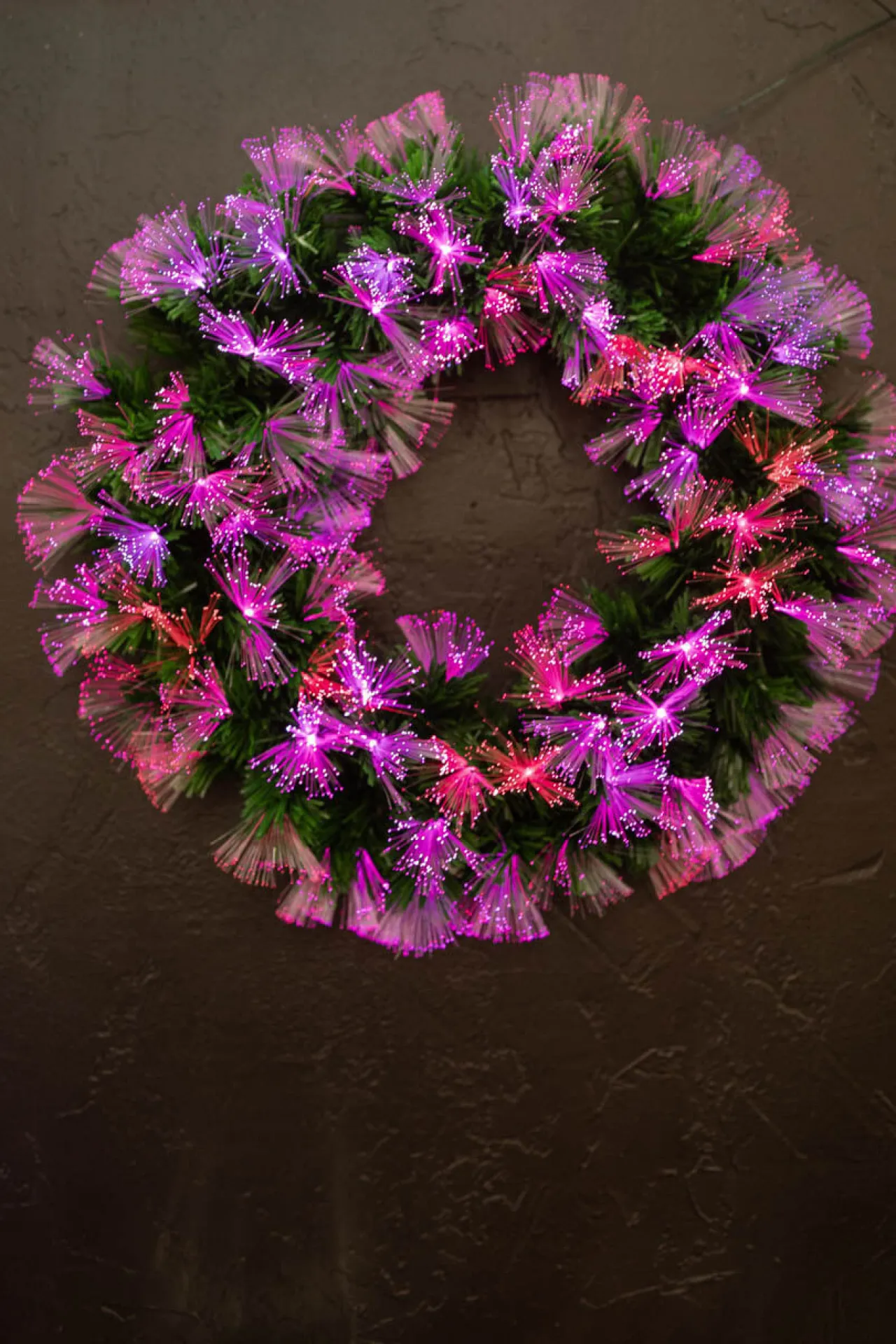 Online Decorator's Warehouse 24" Fiber Optic Wreath - Multicolor
