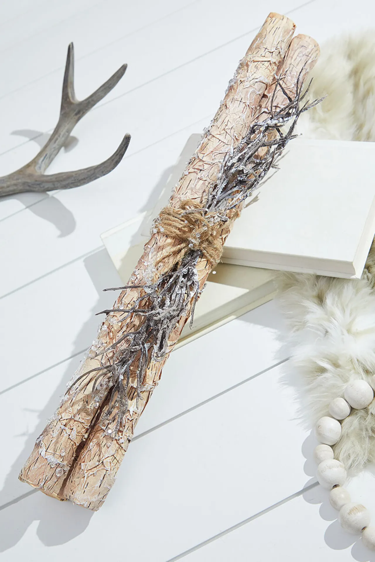 Discount Decorator's Warehouse 19” Frosted Log/Twig Bundle