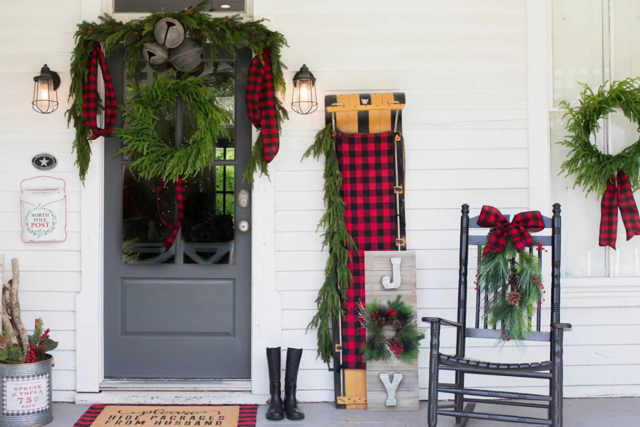 New Decorator's Warehouse 24” Just Cut Norfolk Pine Wreath