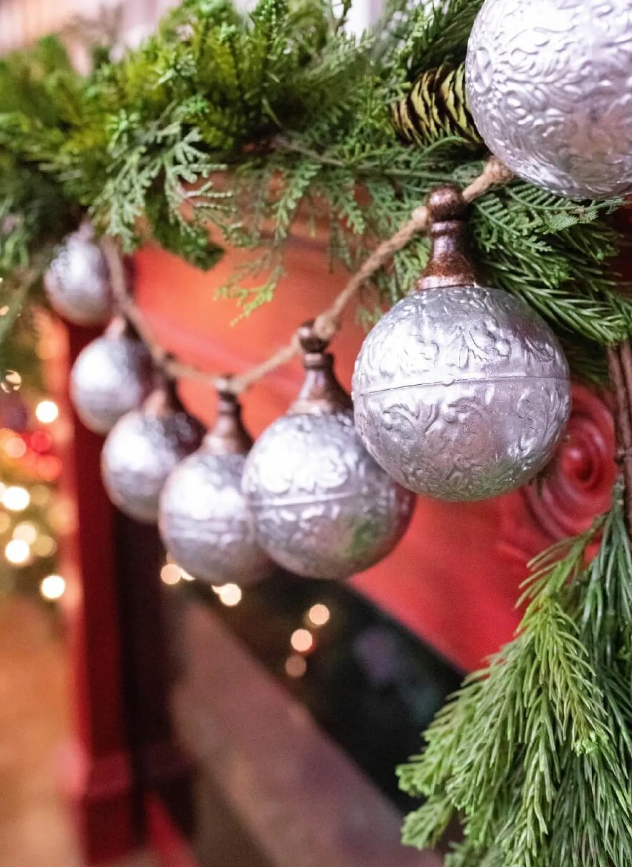 Hot Decorator's Warehouse 42” Metal Silver Rustic Ornament Garland