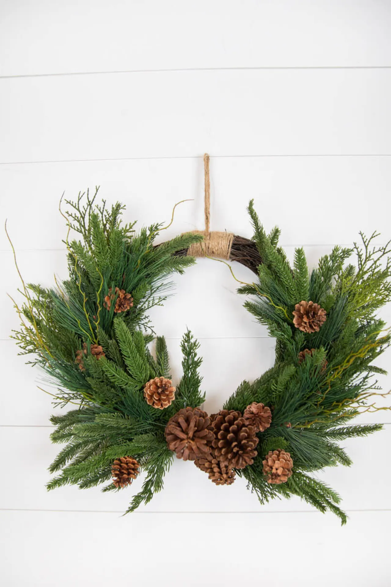 Sale Decorator's Warehouse 26” Mixed Greens With Pine Cones Swag Wreath