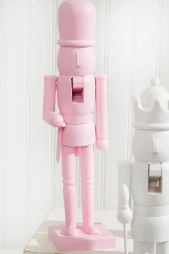 Discount Decorator's Warehouse 15