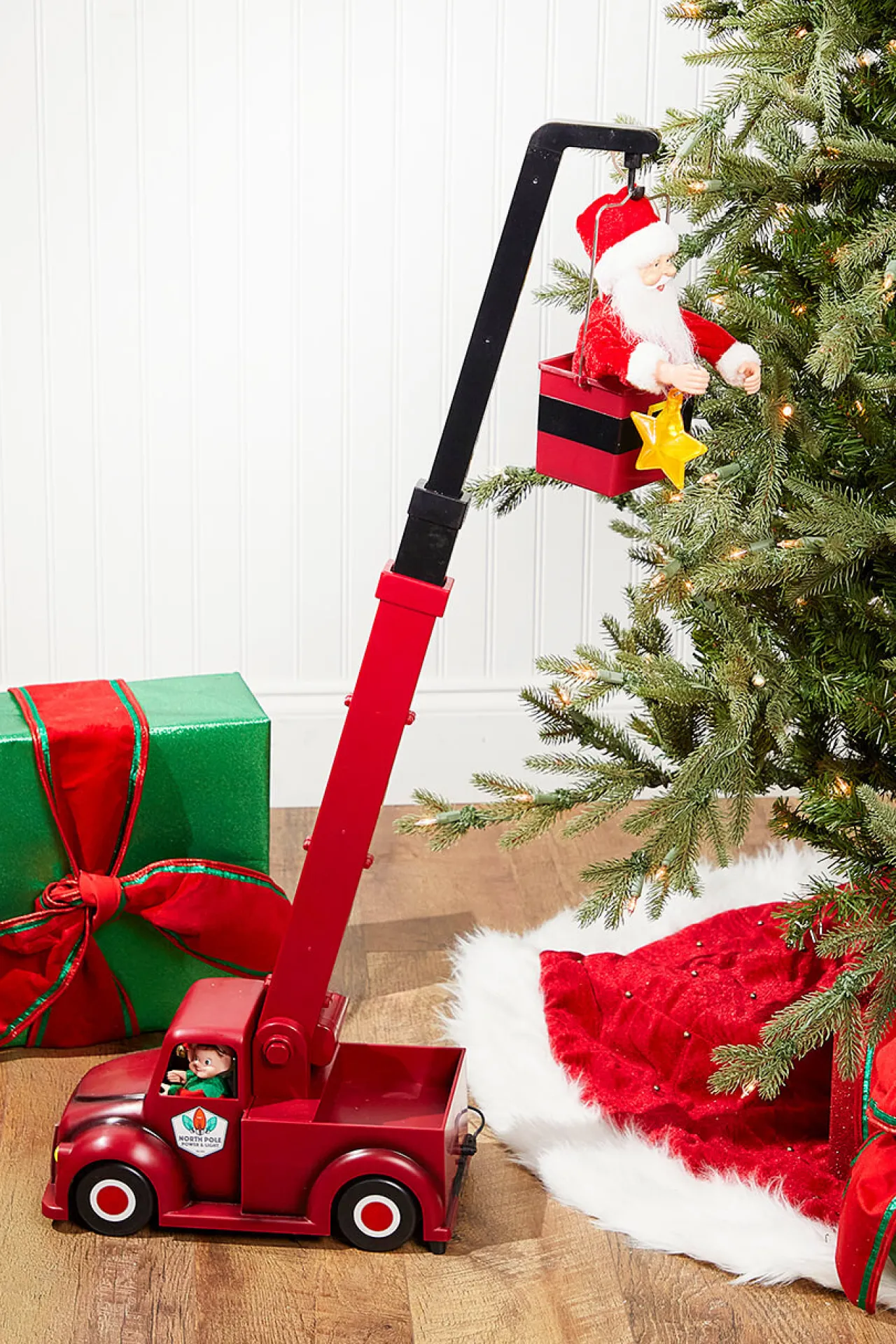 Sale Decorator's Warehouse 43" Mr. Christmas Animated North Pole Lighting Crew
