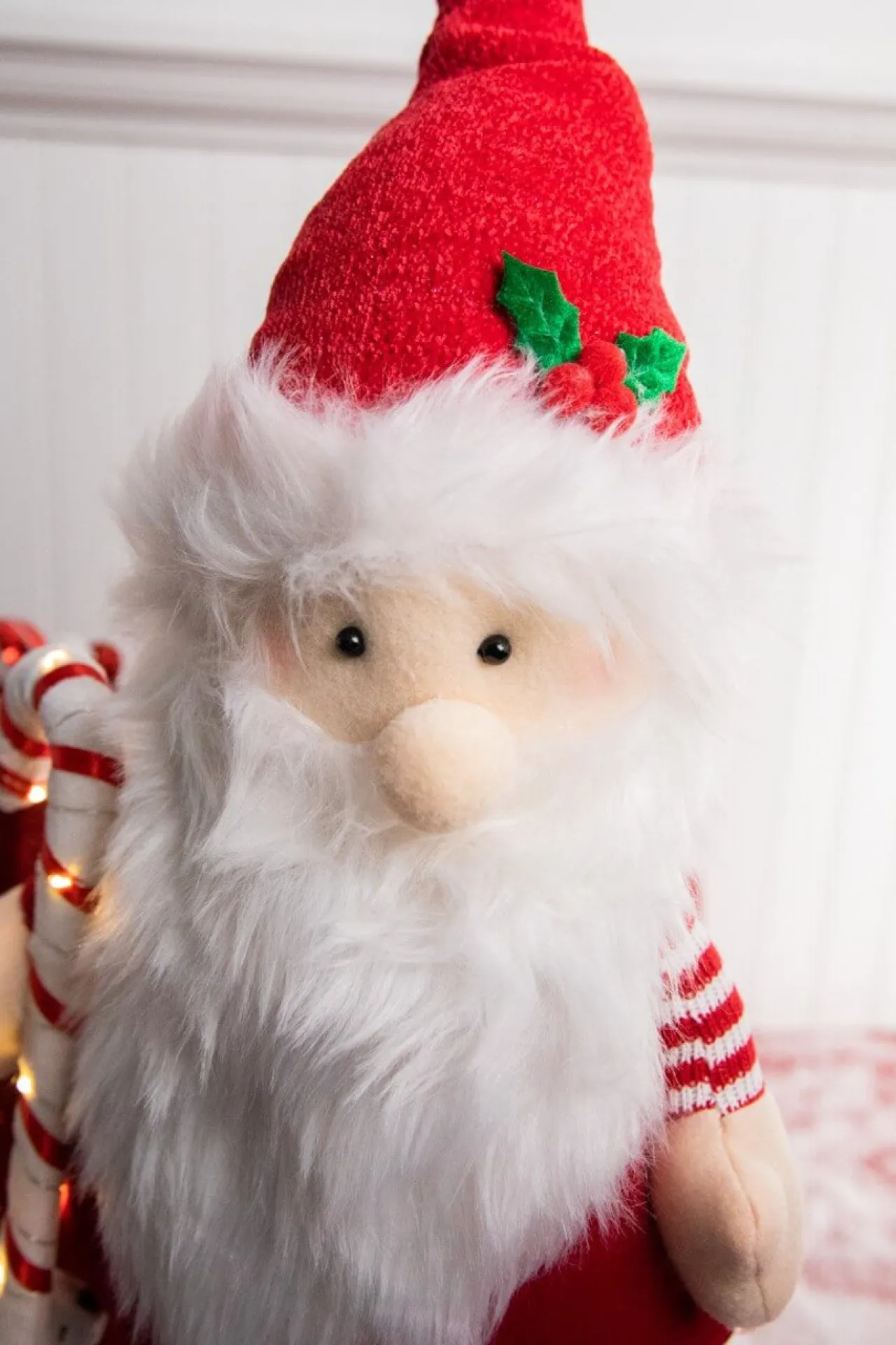 Discount Decorator's Warehouse 22” Plush Standing Santa