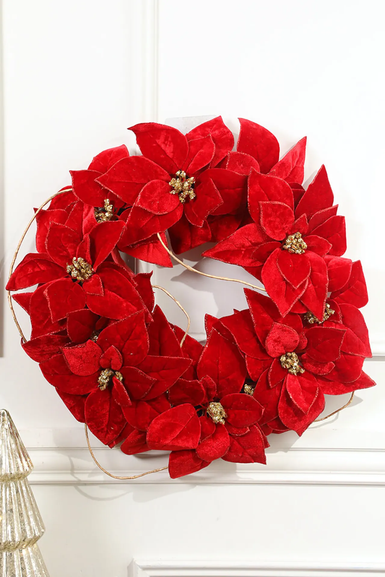 Hot Decorator's Warehouse 21” Poinsettia Wreath