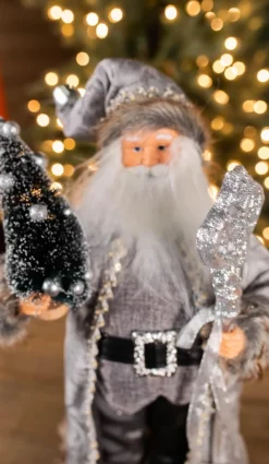Discount Decorator's Warehouse 18” Polyester Holiday Santa