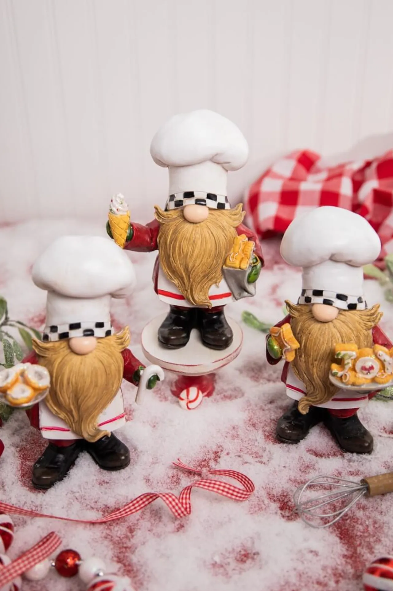 Hot Decorator's Warehouse 8.5" Resin Chef Gnome Figurine
