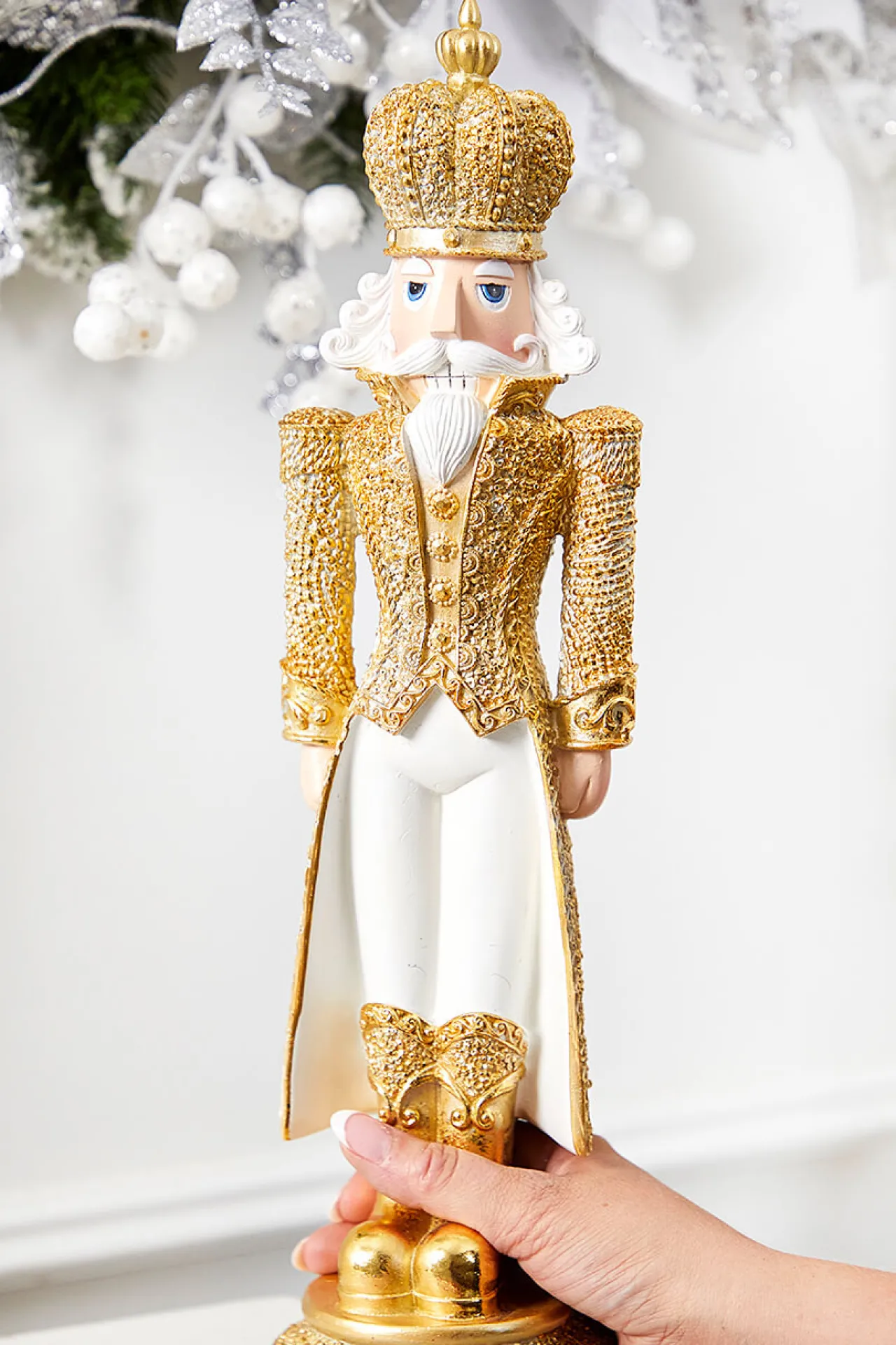 Outlet Decorator's Warehouse 18" Resin Diamond Opulent Nutcracker