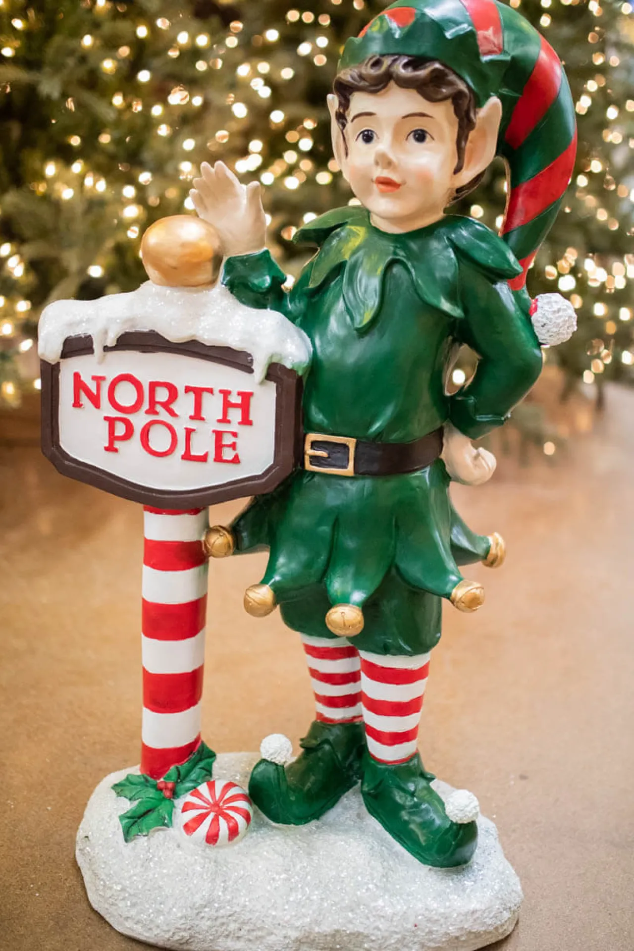 Decorator's Warehouse 36" Resin Elf With North Pole Sign