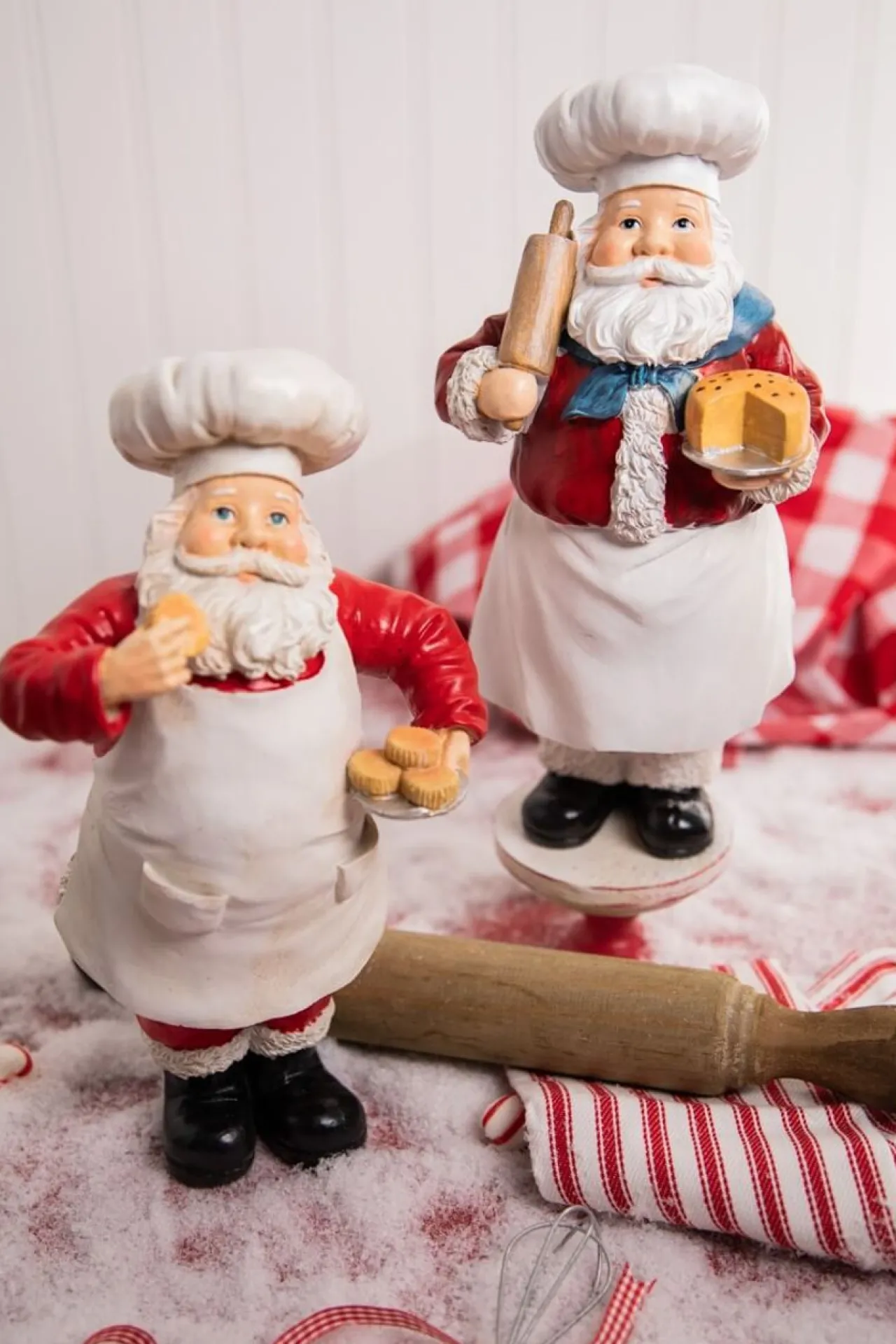 Sale Decorator's Warehouse 12" Resin Holiday Chef Santa