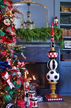 Clearance Decorator's Warehouse 71.5” Resin Nutcracker Finial Decoration