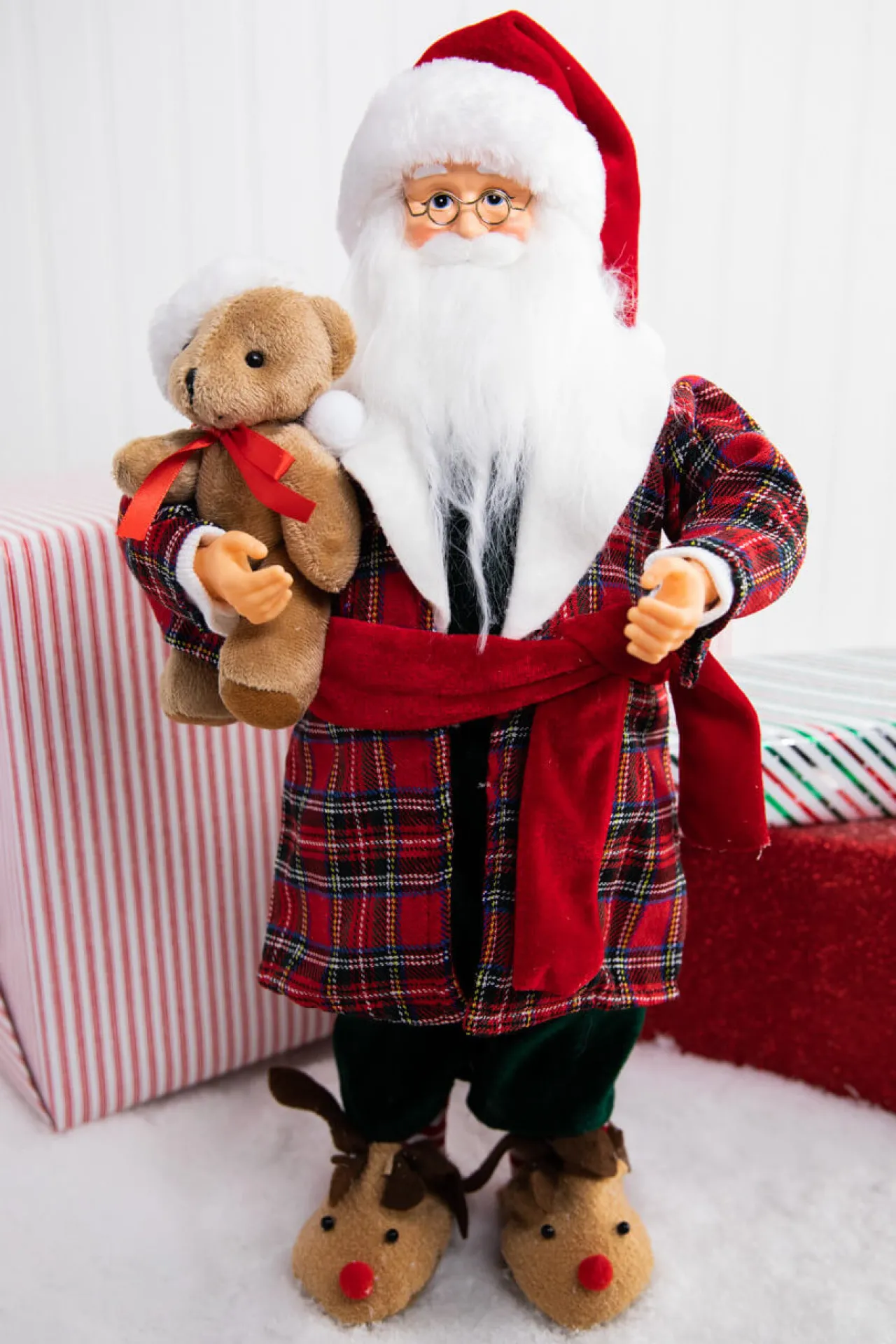 Best Decorator's Warehouse 18" Santa In Pajamas Figurine