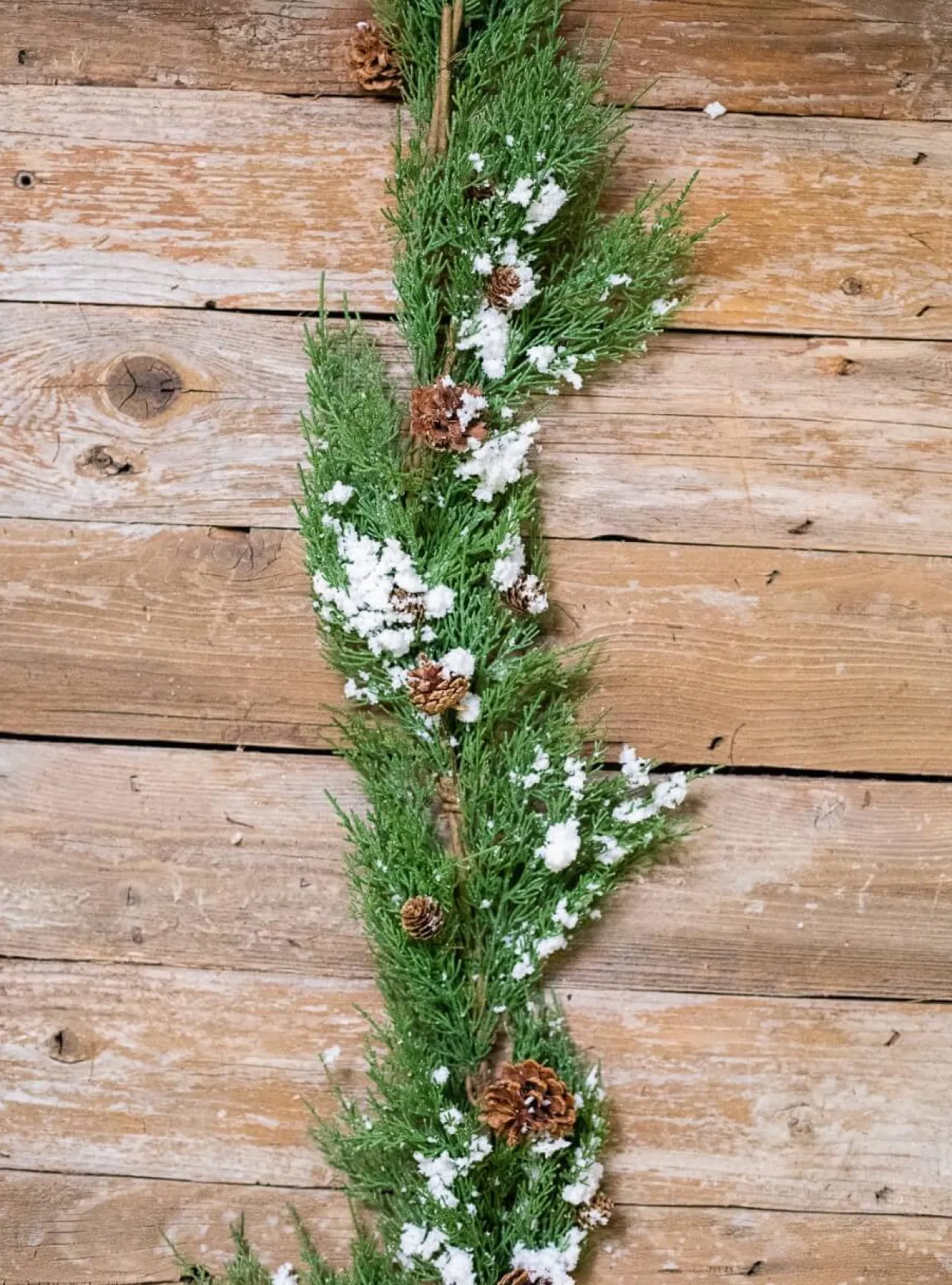 Hot Decorator's Warehouse 48” Snow Western Cedar Garland