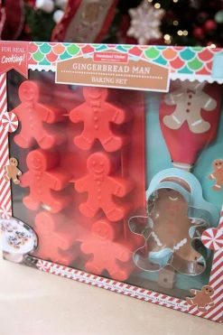 Discount Decorator's Warehouse Gingerbread Man Baking Set