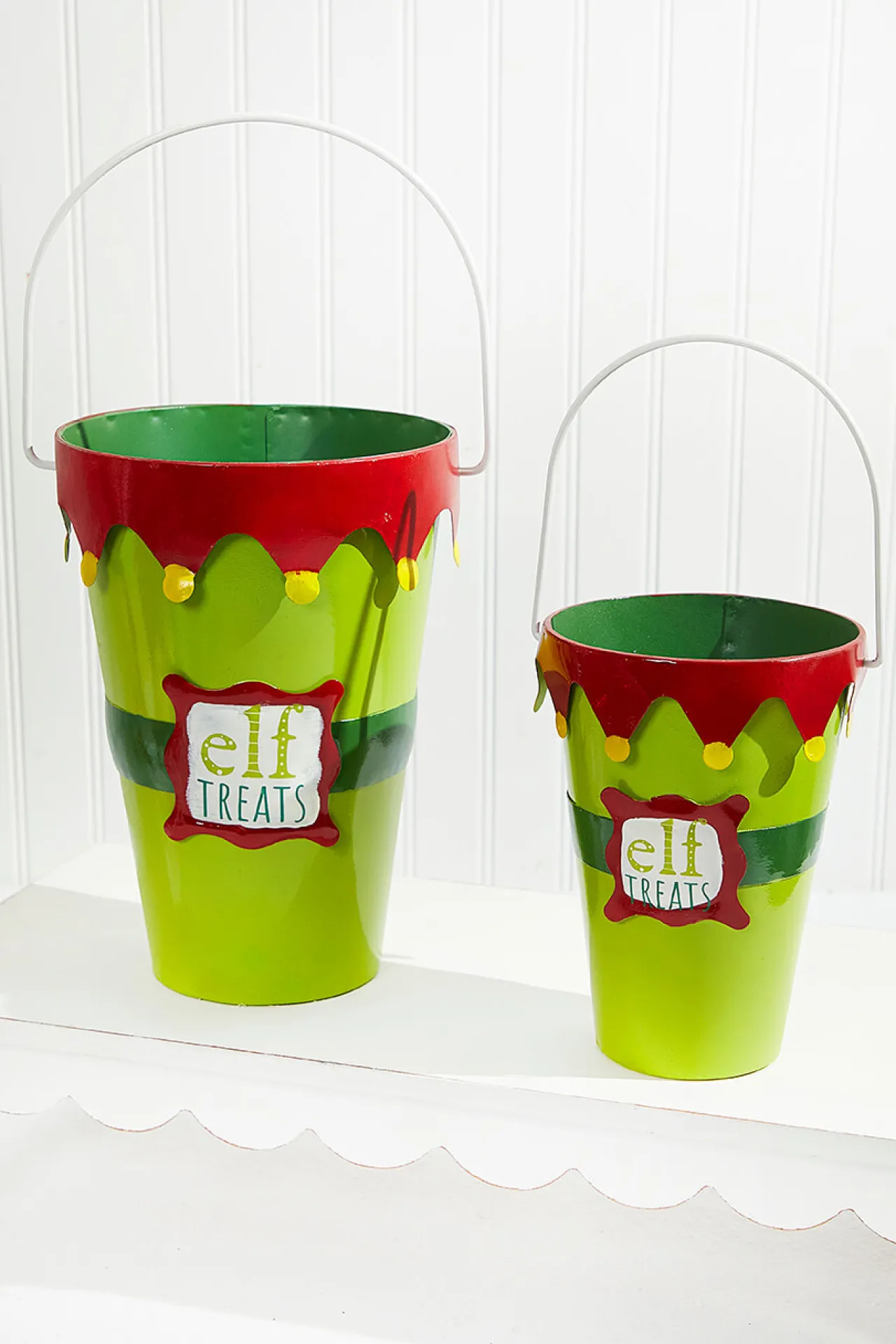 Hot Decorator's Warehouse Green With Red Elf Treats Bucket Set