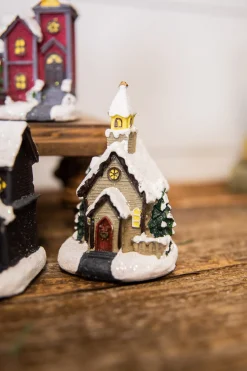 Online Decorator's Warehouse Lighted Holiday House With Battery Powered LEDs