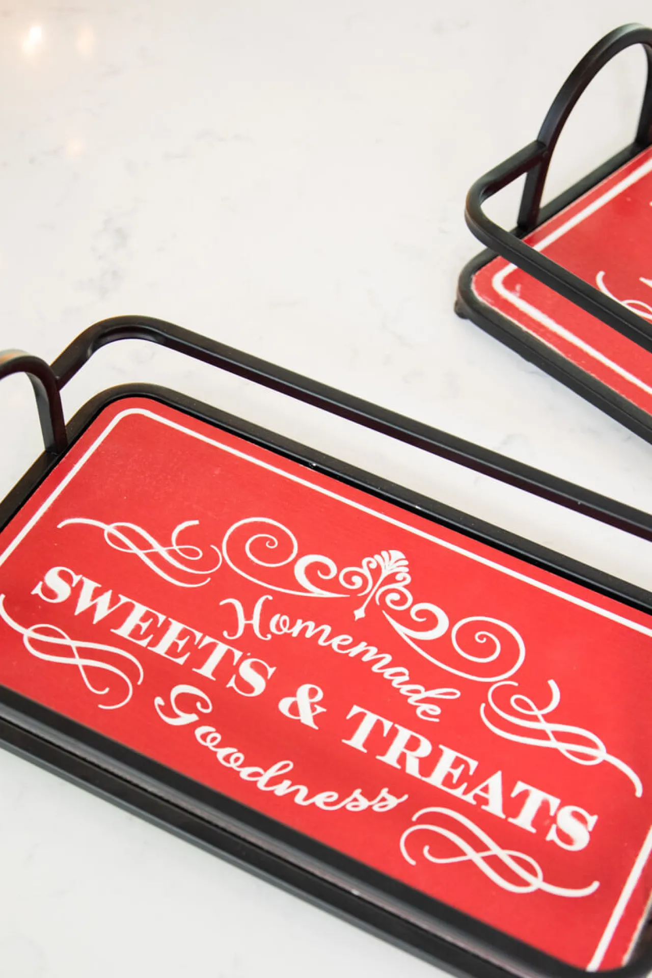 New Decorator's Warehouse Metal & Wood Engraved Holiday Trays - Set Of 2