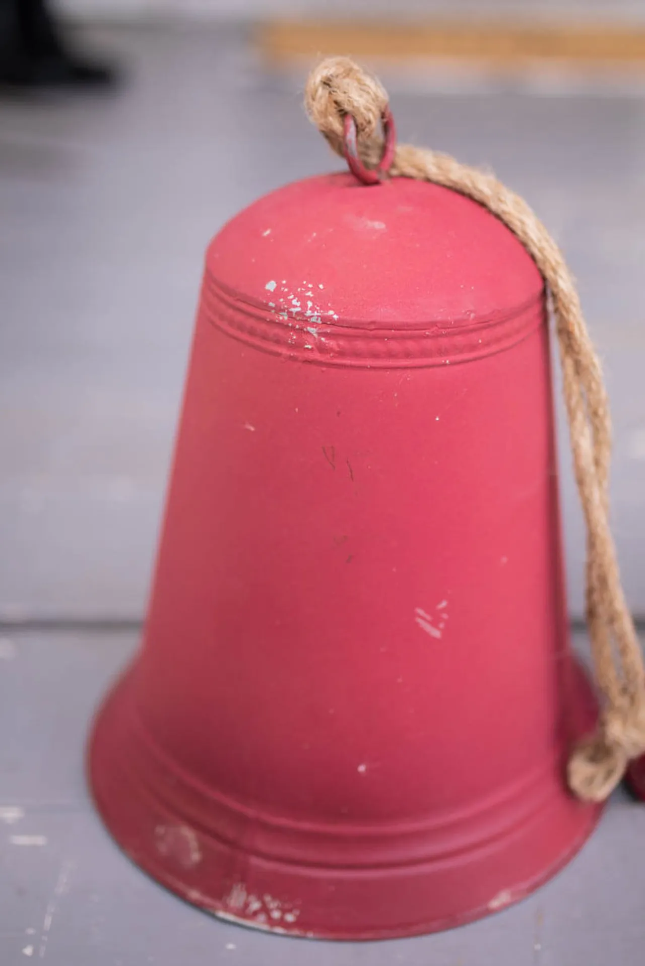 Best Decorator's Warehouse Red Tin Bells - Set Of 3